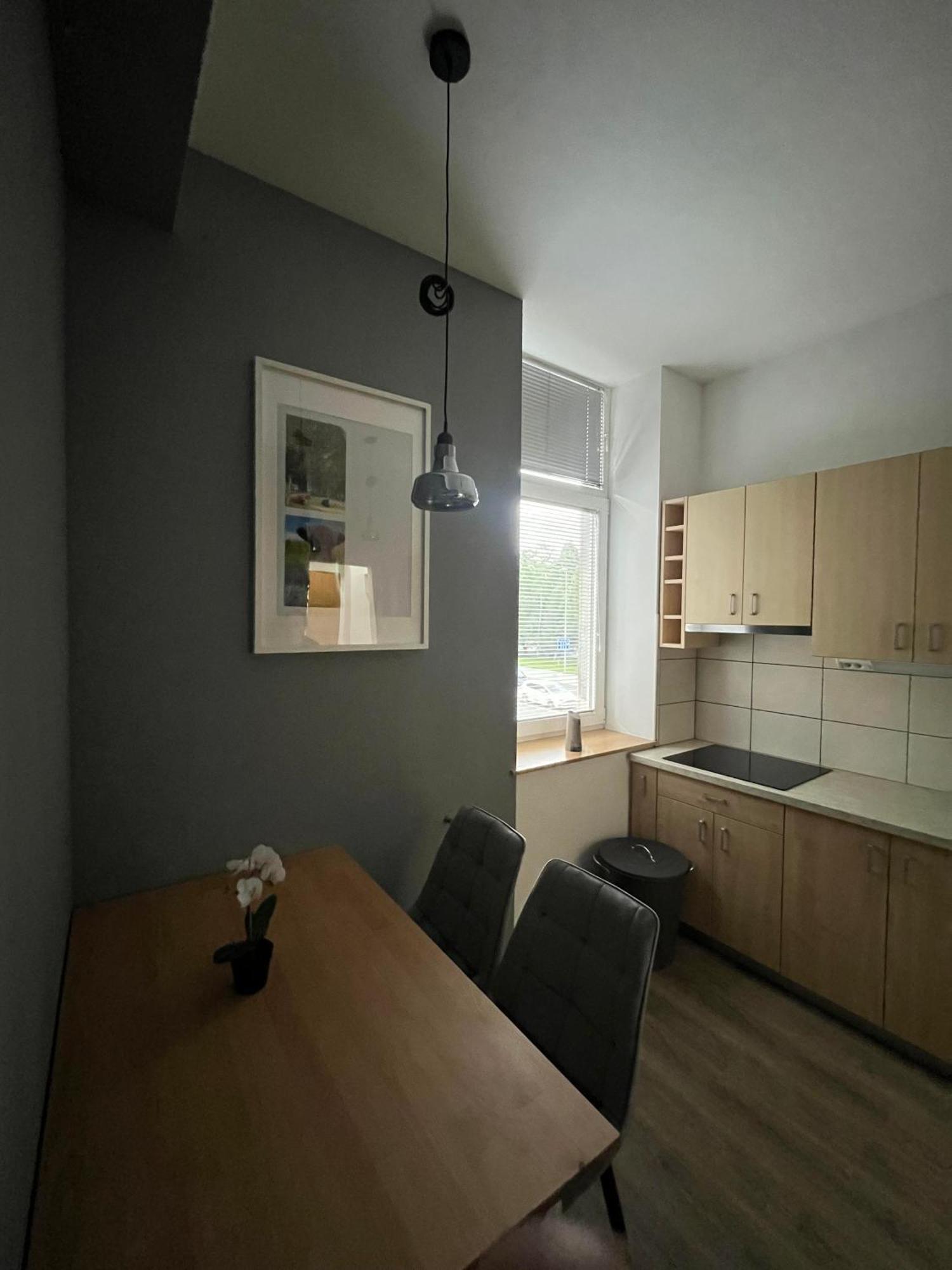 Apartma Blizu Centra In Na Robu Tivolija Ljubljana
