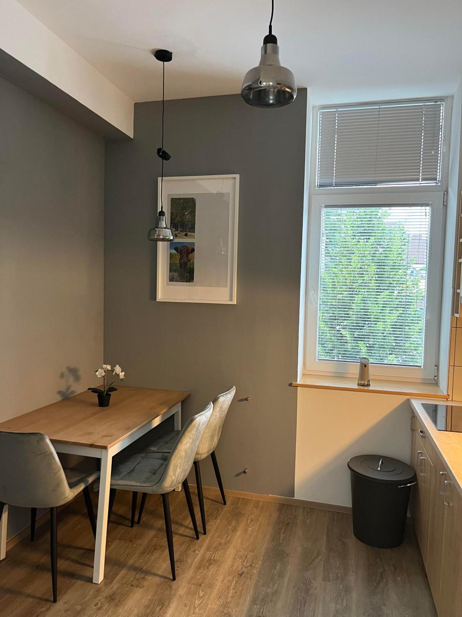 Blizu Centra In Na Robu Tivolija Apartma Ljubljana
